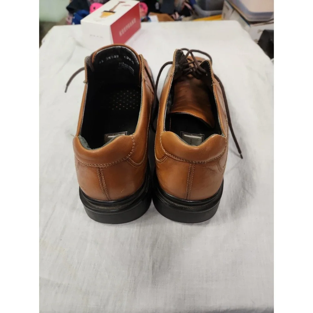 Kenneth Cole please see